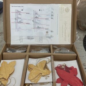 Anna Griffin 3D Christmas Paper Ornament Kit AG-815H New